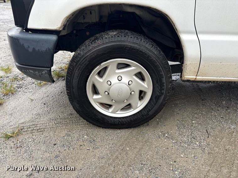 image for item EF1303 2014 Ford E150 utility van