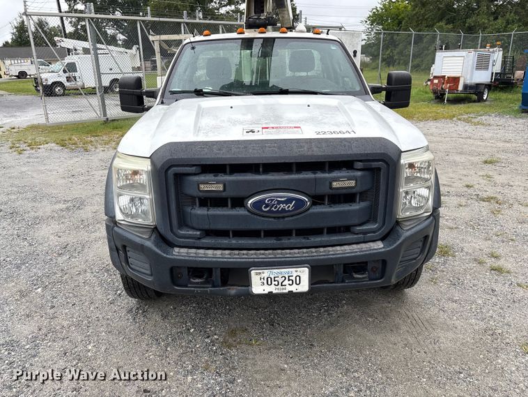 image for item EF1305 2013 Ford F450 Super Duty XL bucket truck