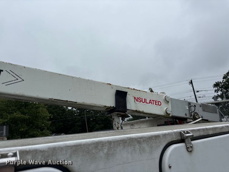 image for item EF1305 2013 Ford F450 Super Duty XL bucket truck