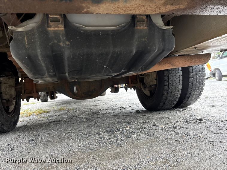 image for item EF1305 2013 Ford F450 Super Duty XL bucket truck