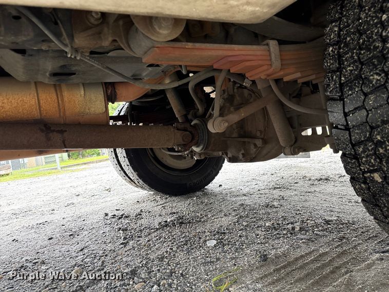image for item EF1305 2013 Ford F450 Super Duty XL bucket truck