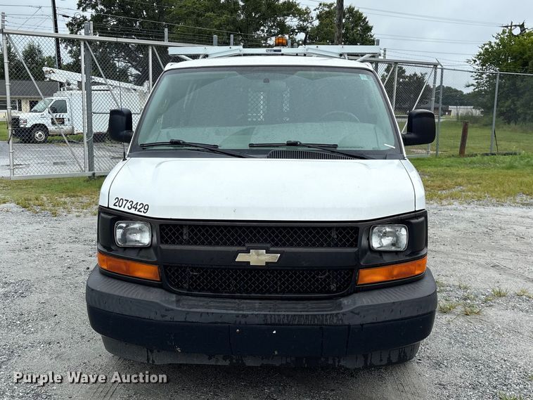 image for item EF1306 2017 Chevrolet Express 2500 utility van