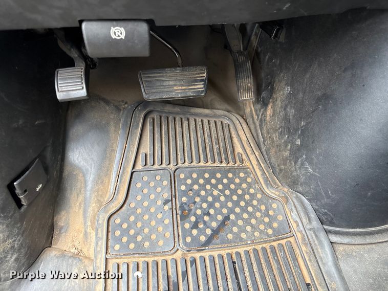 image for item EF1306 2017 Chevrolet Express 2500 utility van