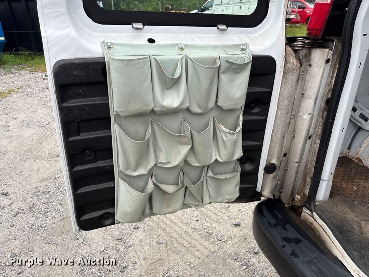 image for item EF1306 2017 Chevrolet Express 2500 utility van