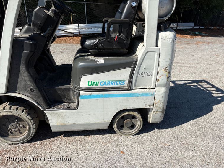 image for item EF1307 2018 UniCarriers CFS40 forklift