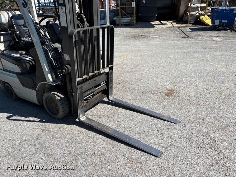 image for item EF1307 2018 UniCarriers CFS40 forklift