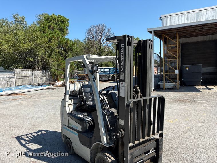 image for item EF1307 2018 UniCarriers CFS40 forklift