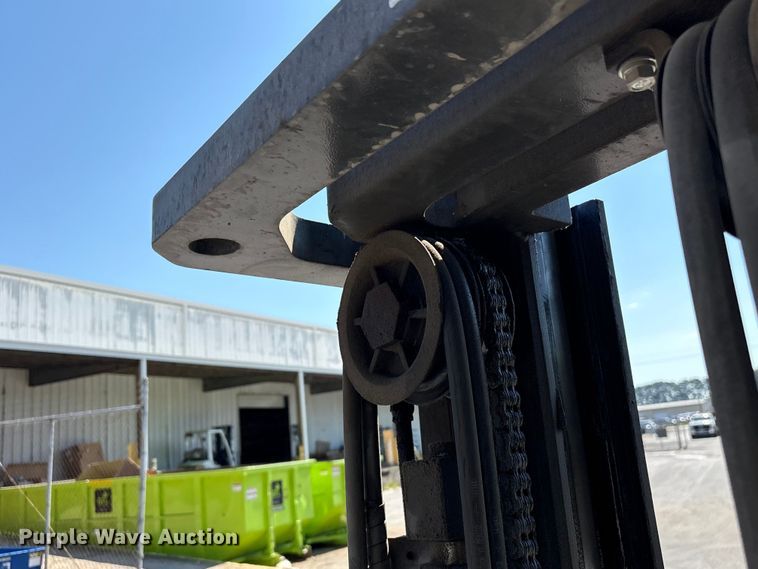 image for item EF1307 2018 UniCarriers CFS40 forklift
