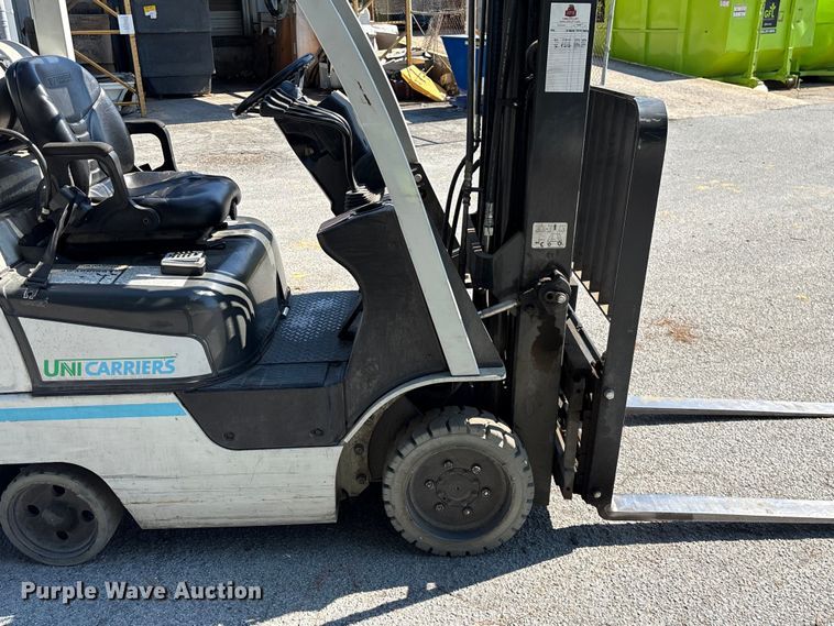 image for item EF1307 2018 UniCarriers CFS40 forklift