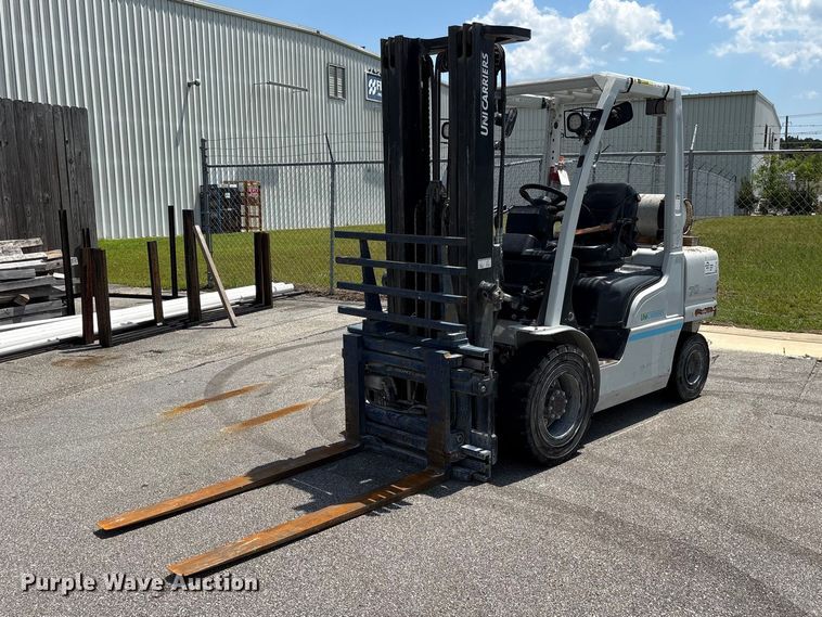 2016 UniCarriers PF70 forklift