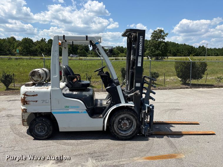image for item EF1308 2016 UniCarriers PF70 forklift