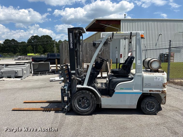image for item EF1308 2016 UniCarriers PF70 forklift
