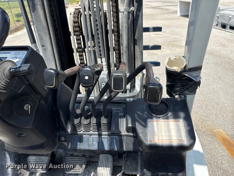 image for item EF1308 2016 UniCarriers PF70 forklift