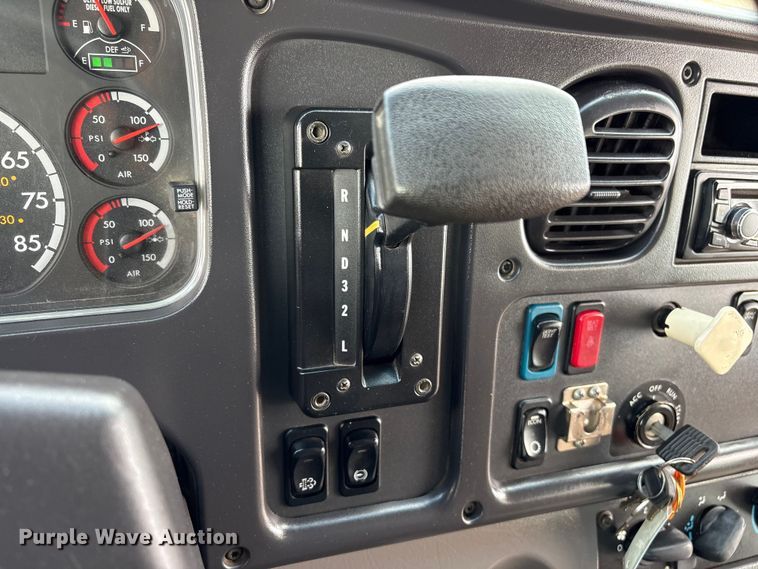 image for item EG9062 2014 Thomas BUS 340 TS school bus