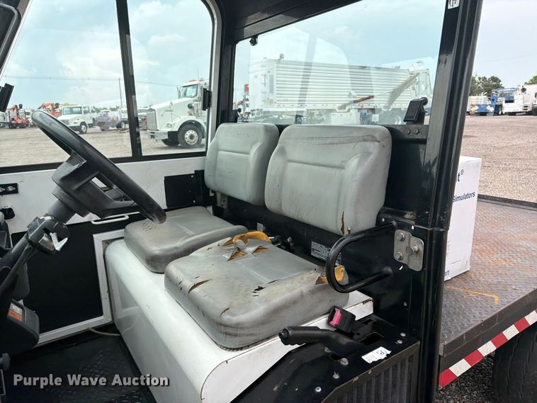 image for item EG9304 2000 Cushman 84071 utility vehicle
