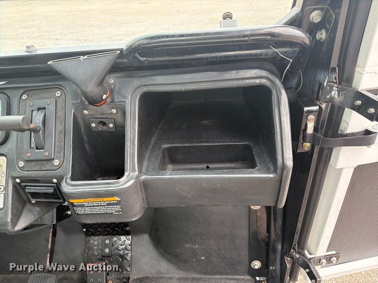 image for item EG9304 2000 Cushman 84071 utility vehicle