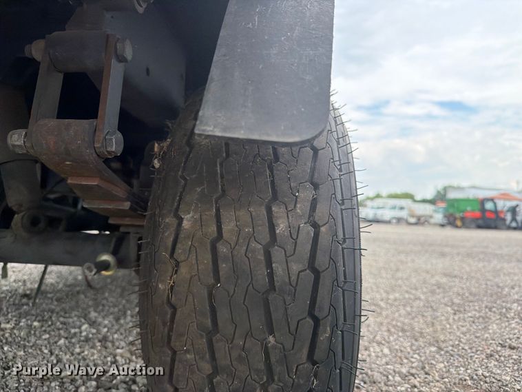 image for item EG9304 2000 Cushman 84071 utility vehicle