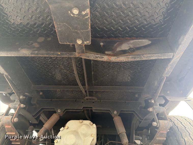 image for item EG9304 2000 Cushman 84071 utility vehicle