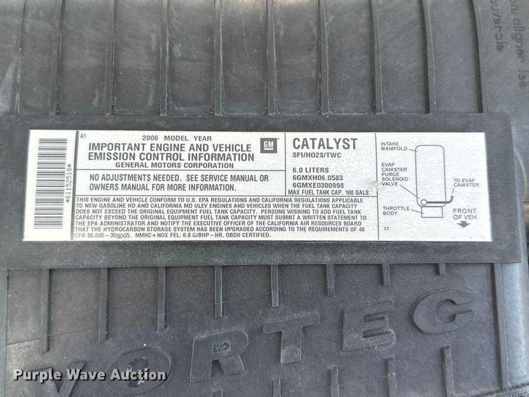 image for item EG9318 2006 GMC Savana 3500 box truck