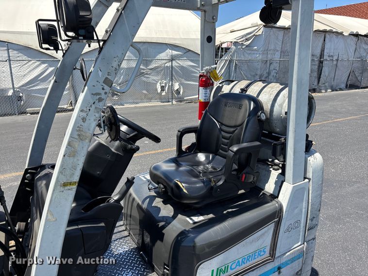 image for item EL2552 2017 UniCarriers CFS40 forklift
