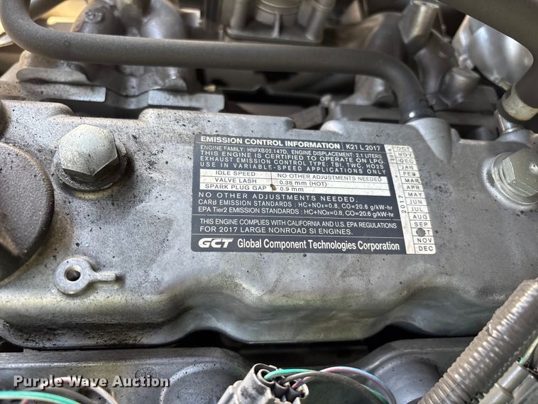 image for item EL2552 2017 UniCarriers CFS40 forklift