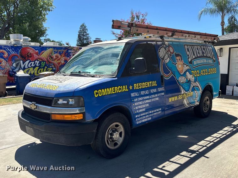 2018 Chevrolet Express 2500 van