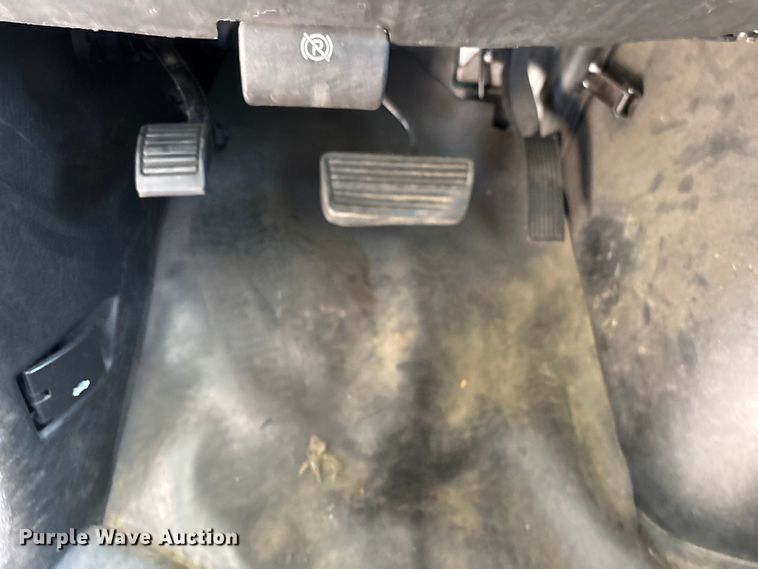 image for item EL2557 2018 Chevrolet Express 2500 van