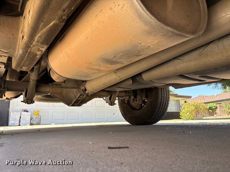 image for item EL2557 2018 Chevrolet Express 2500 van