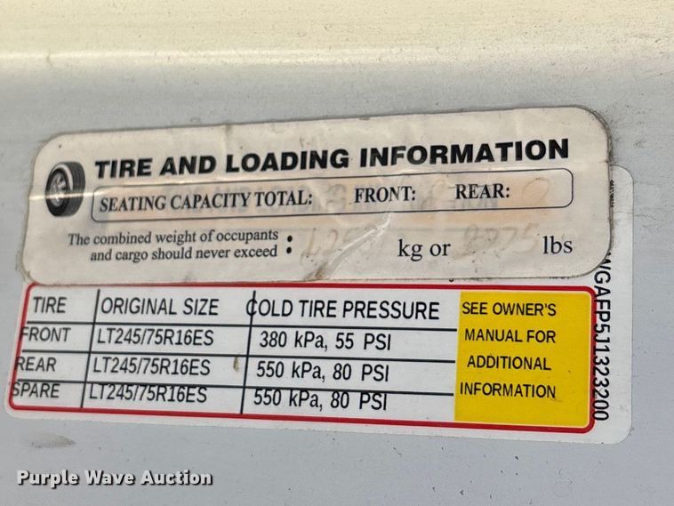 image for item EL2557 2018 Chevrolet Express 2500 van