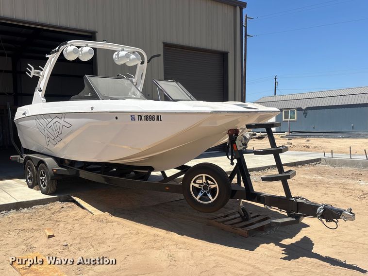 image for item EL2558 2022 Tige ATX 22 Type S boat