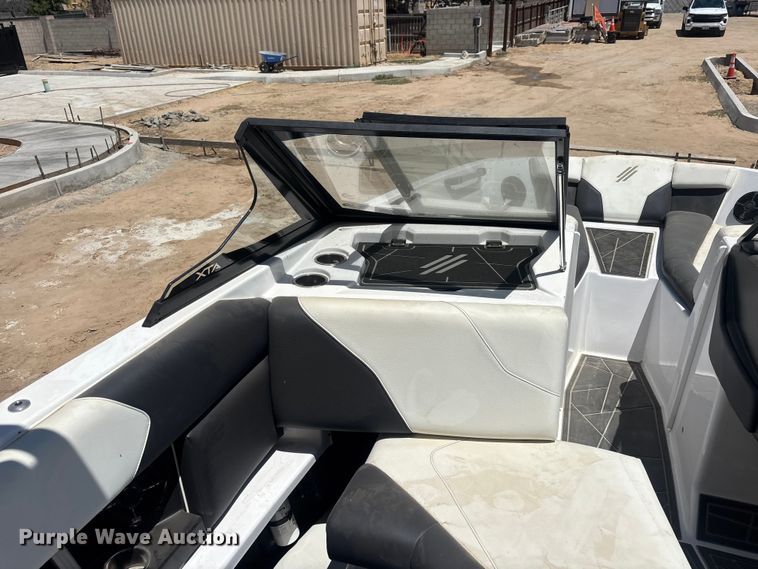image for item EL2558 2022 Tige ATX 22 Type S boat