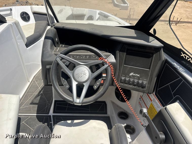 image for item EL2558 2022 Tige ATX 22 Type S boat