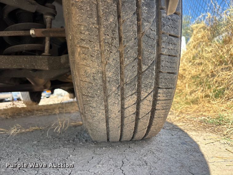 image for item EL2561 2017 Chevrolet Express 2500 van