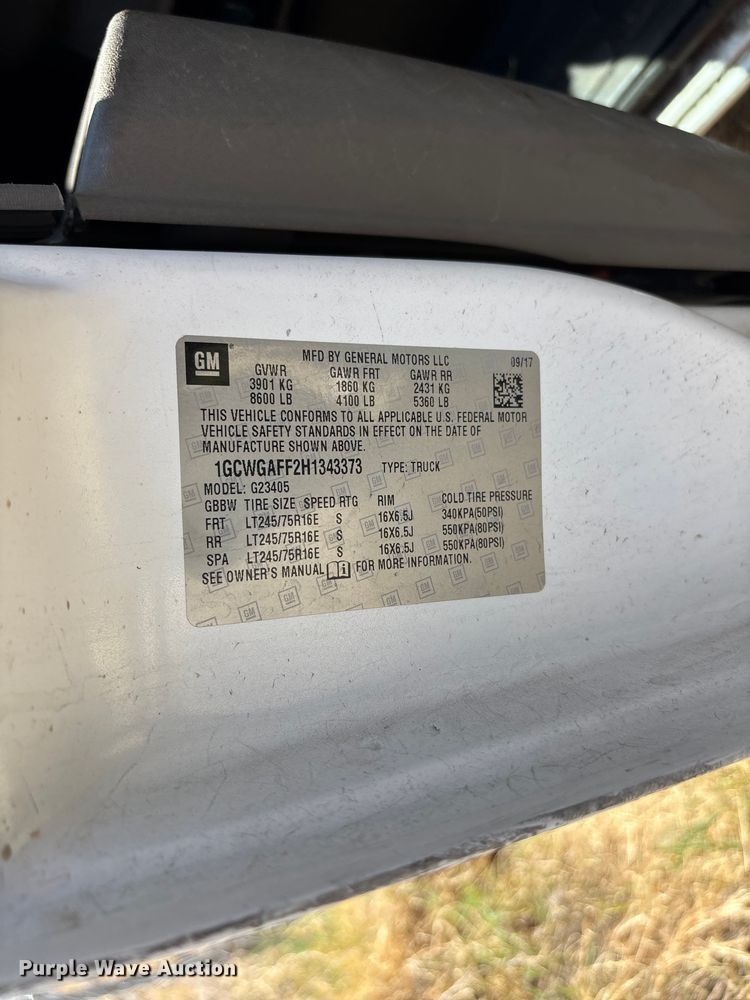 image for item EL2561 2017 Chevrolet Express 2500 van