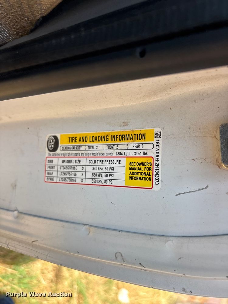 image for item EL2561 2017 Chevrolet Express 2500 van