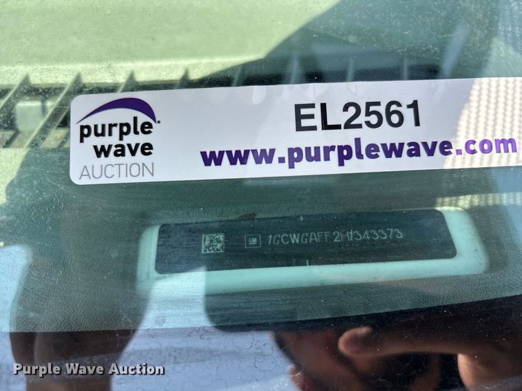 image for item EL2561 2017 Chevrolet Express 2500 van