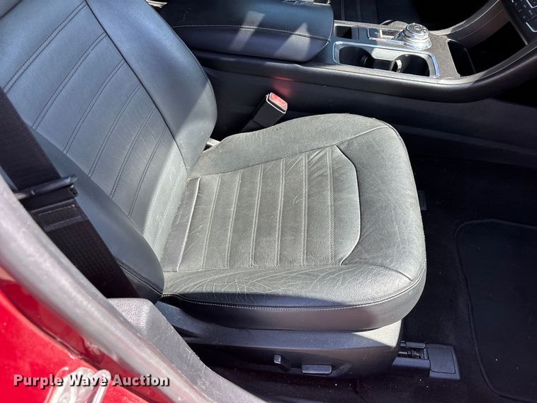 image for item EL2570 2017 Ford Fusion  