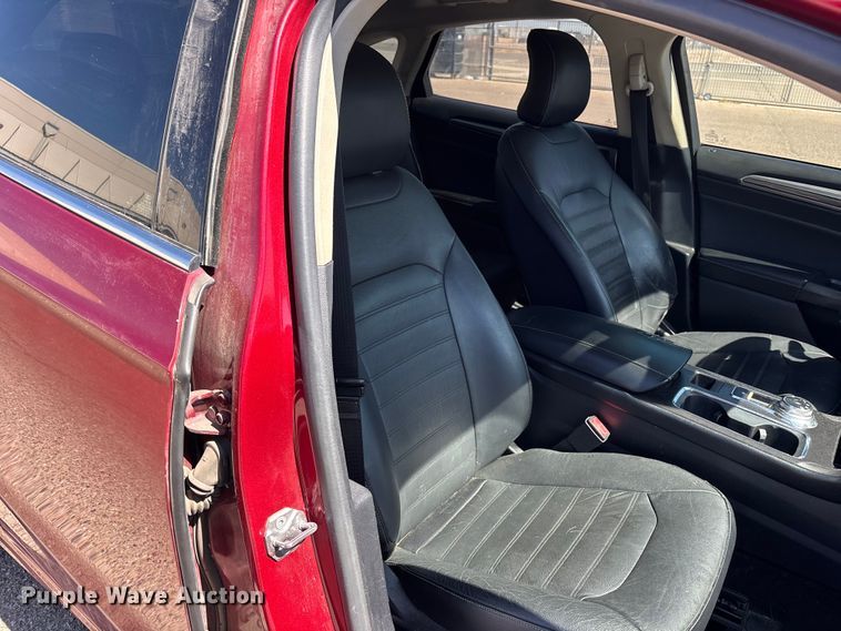 image for item EL2570 2017 Ford Fusion  