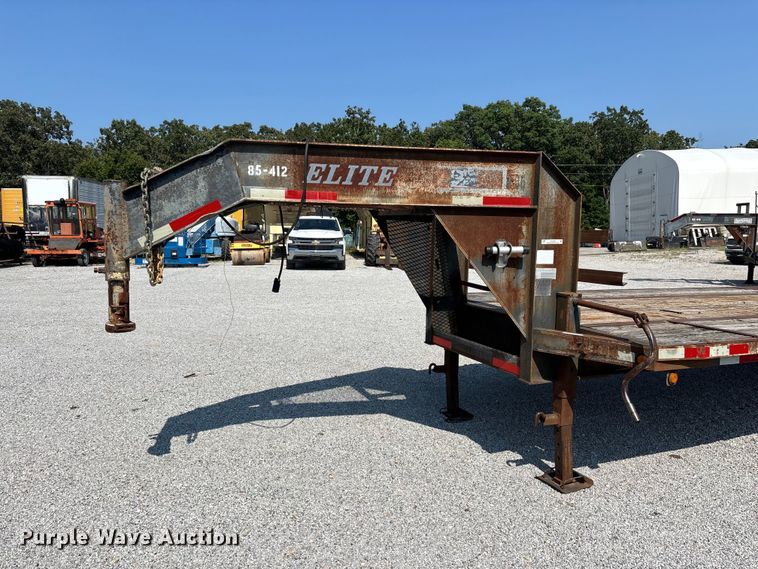 image for item EO4405 2004 Elite equipment trailer