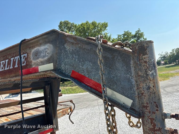 image for item EO4405 2004 Elite equipment trailer