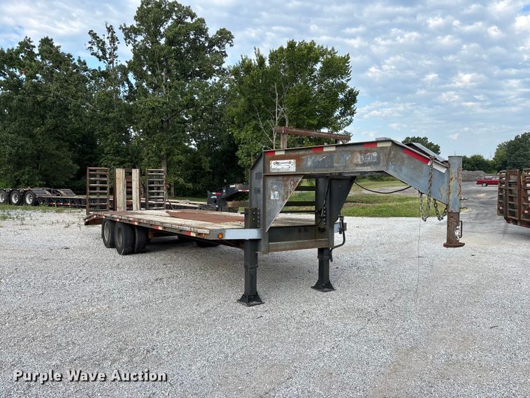 image for item EO4406 2007 Elite equipment trailer