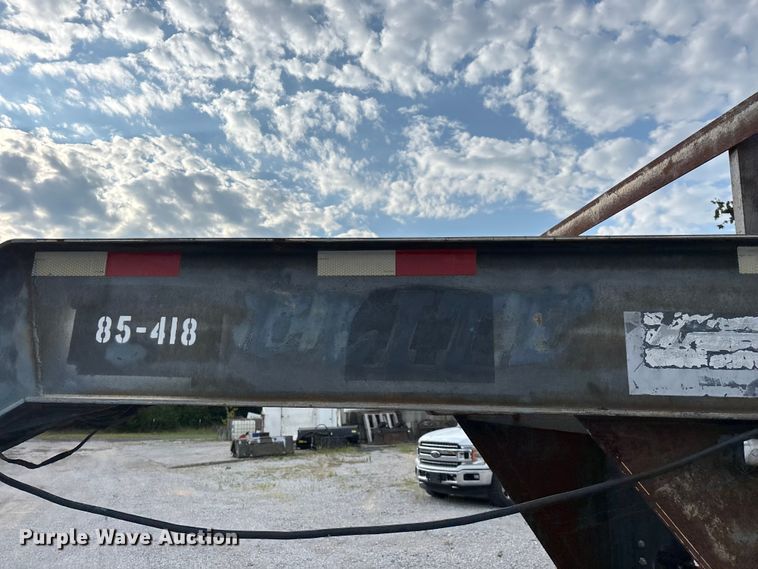 image for item EO4406 2007 Elite equipment trailer