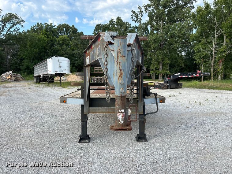 image for item EO4406 2007 Elite equipment trailer