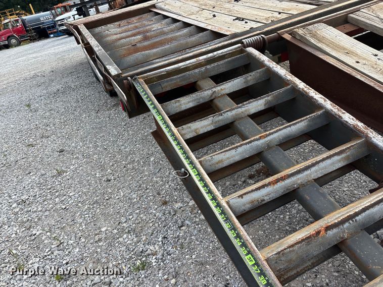 image for item EO4406 2007 Elite equipment trailer