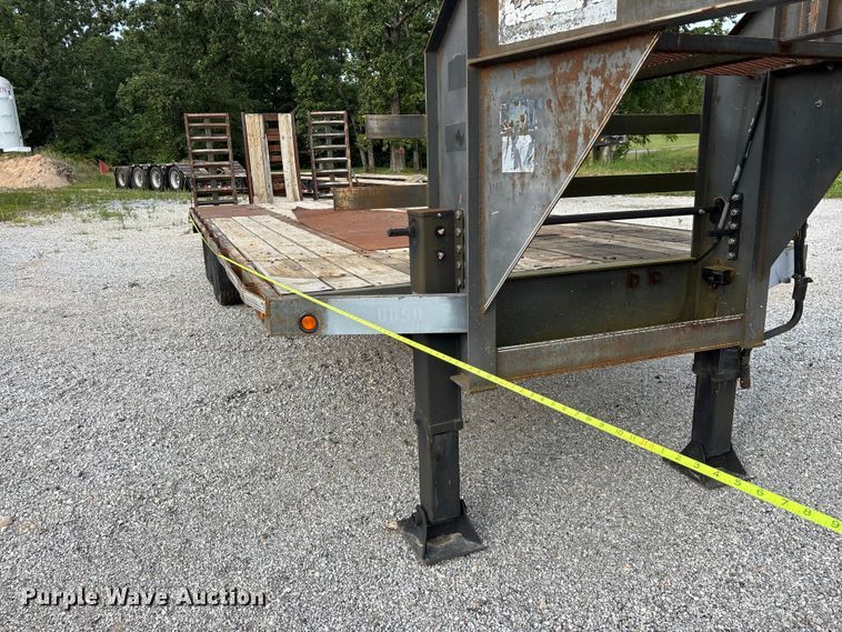 image for item EO4406 2007 Elite equipment trailer