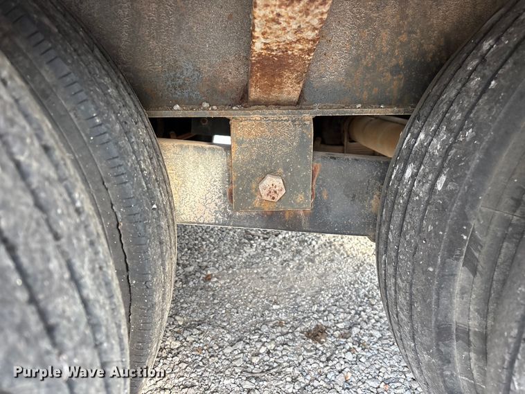 image for item EO4406 2007 Elite equipment trailer