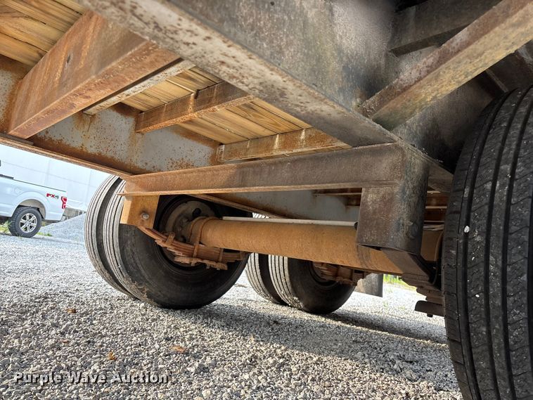 image for item EO4406 2007 Elite equipment trailer