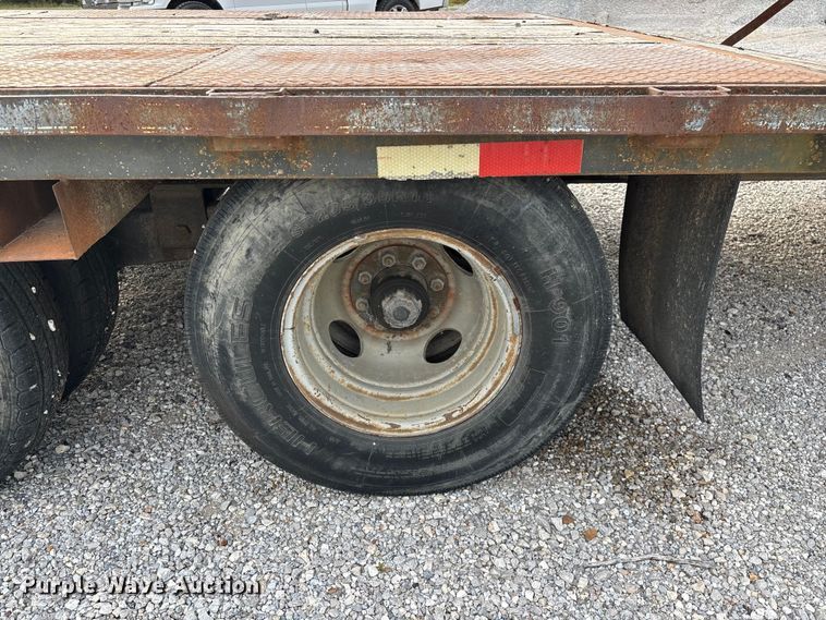 image for item EO4406 2007 Elite equipment trailer