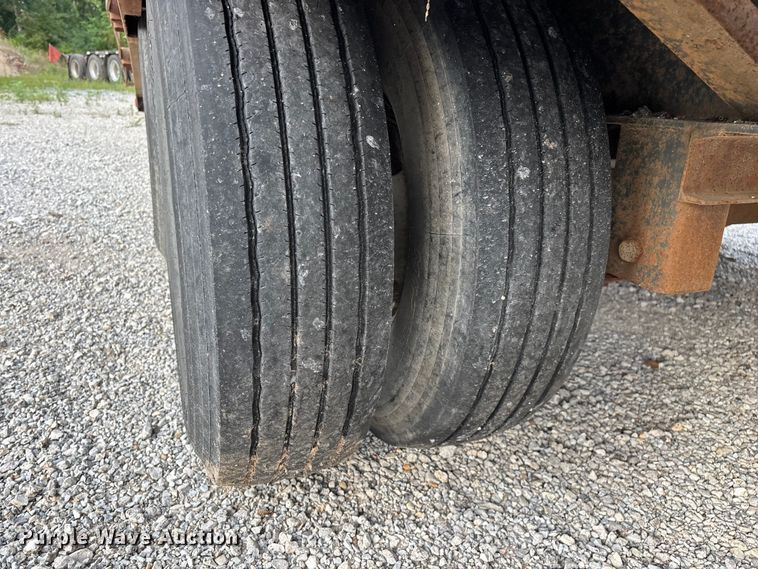 image for item EO4406 2007 Elite equipment trailer