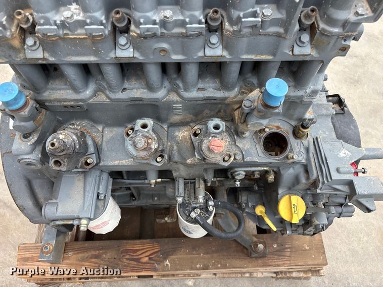 image for item EO4411 2004 Deutz F 4M 2011 engine